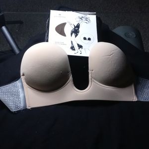 Bra 4 dresses can I see any hand